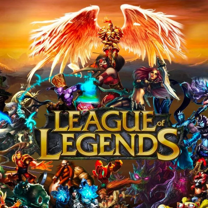 League of Legends team fight on Summoner's Rift